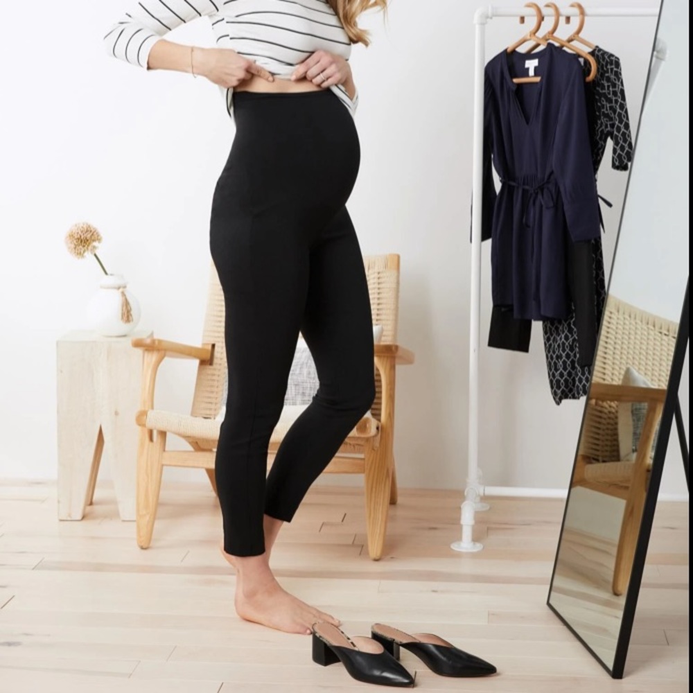 Motherhood Maternity black skinny ankle pants